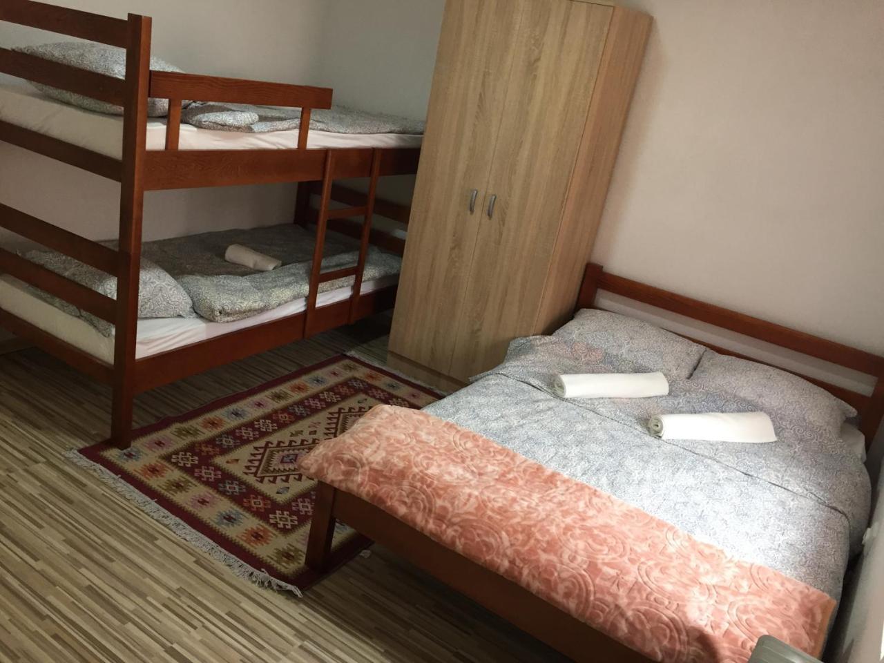 Bed and Breakfast The Blue Eye Vusanje Екстер'єр фото