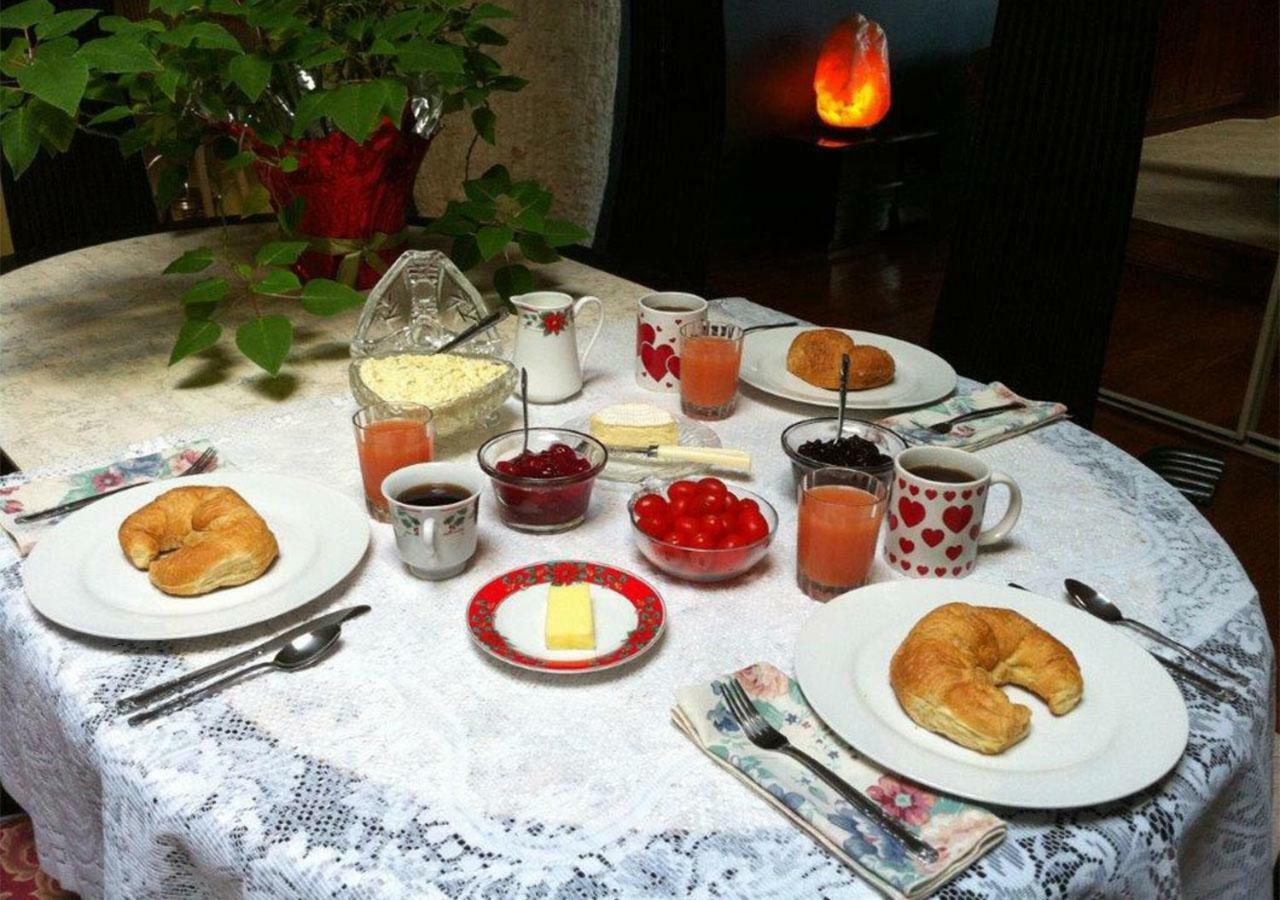 Bed and Breakfast The Blue Eye Vusanje Екстер'єр фото